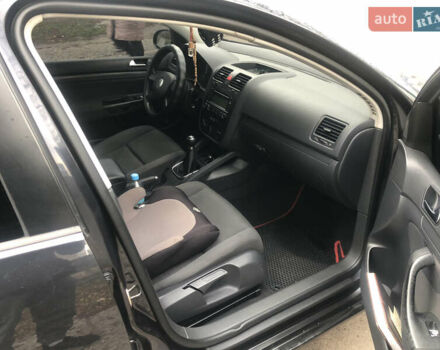 Чорний Фольксваген Гольф, об'ємом двигуна 1.4 л та пробігом 278 тис. км за 5500 $, фото 4 на Automoto.ua