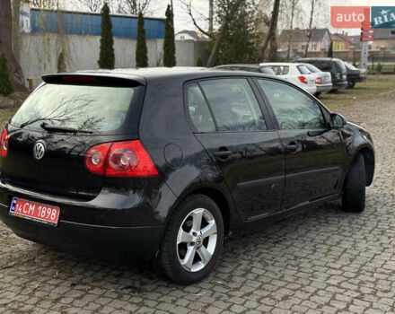 Черный Фольксваген Гольф, объемом двигателя 1.6 л и пробегом 200 тыс. км за 5200 $, фото 7 на Automoto.ua