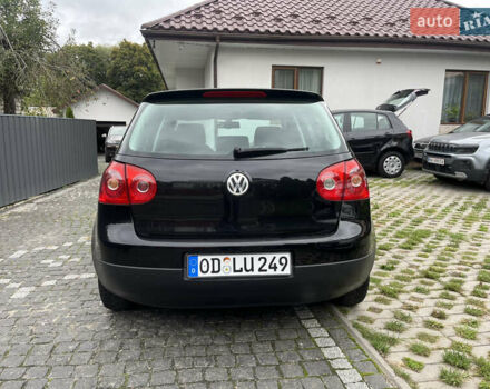 Черный Фольксваген Гольф, объемом двигателя 1.6 л и пробегом 211 тыс. км за 5400 $, фото 9 на Automoto.ua
