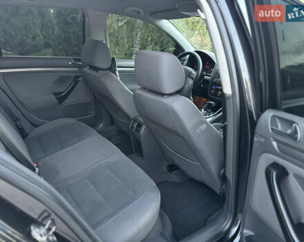 Черный Фольксваген Гольф, объемом двигателя 1.98 л и пробегом 313 тыс. км за 6200 $, фото 23 на Automoto.ua