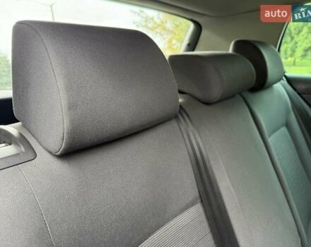 Черный Фольксваген Гольф, объемом двигателя 1.97 л и пробегом 418 тыс. км за 4650 $, фото 40 на Automoto.ua