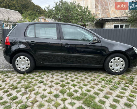Черный Фольксваген Гольф, объемом двигателя 1.6 л и пробегом 211 тыс. км за 5400 $, фото 6 на Automoto.ua