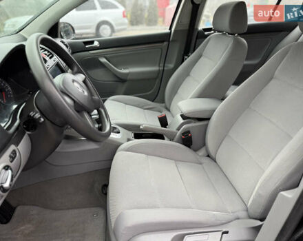 Чорний Фольксваген Гольф, об'ємом двигуна 1.6 л та пробігом 220 тис. км за 6250 $, фото 29 на Automoto.ua