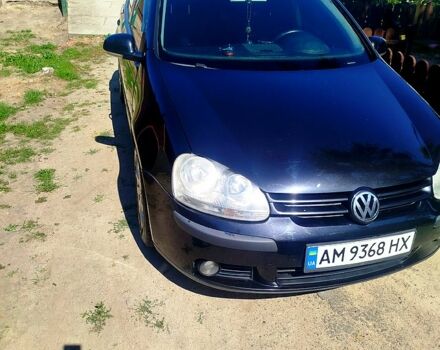 Черный Фольксваген Гольф, объемом двигателя 1.6 л и пробегом 239 тыс. км за 3800 $, фото 4 на Automoto.ua