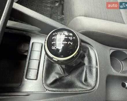 Черный Фольксваген Гольф, объемом двигателя 1.97 л и пробегом 418 тыс. км за 4650 $, фото 31 на Automoto.ua