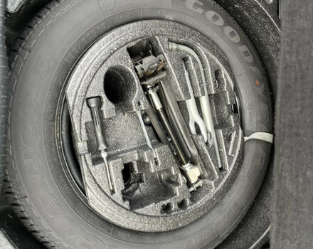 Черный Фольксваген Гольф, объемом двигателя 1.6 л и пробегом 211 тыс. км за 5400 $, фото 35 на Automoto.ua