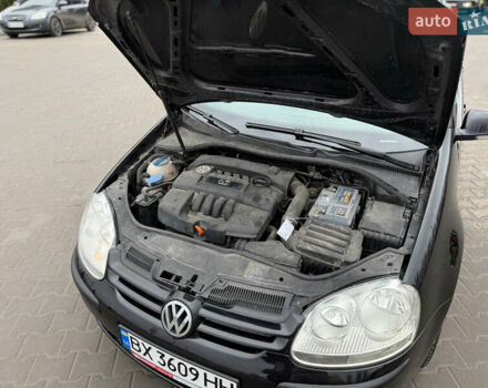 Чорний Фольксваген Гольф, об'ємом двигуна 1.6 л та пробігом 220 тис. км за 6250 $, фото 51 на Automoto.ua