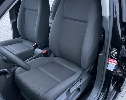 Черный Фольксваген Гольф, объемом двигателя 1.4 л и пробегом 234 тыс. км за 5400 $, фото 11 на Automoto.ua