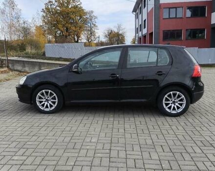 Фольксваген Гольф 2004 в Сторожинце на Automoto.ua Черный Фольксваген Гольф, объемом двигателя 1.6 л и пробегом 307 тыс. км за 5850 $, фото 6 на Automoto.ua