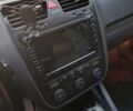 Черный Фольксваген Гольф, объемом двигателя 1.4 л и пробегом 338 тыс. км за 5300 $, фото 4 на Automoto.ua