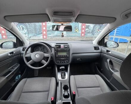 Чорний Фольксваген Гольф, об'ємом двигуна 1.6 л та пробігом 198 тис. км за 5100 $, фото 14 на Automoto.ua