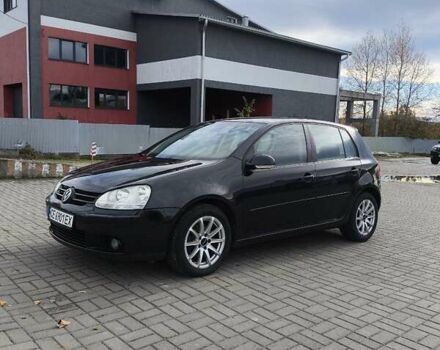 Фольксваген Гольф 2004 в Сторожинце на Automoto.ua Черный Фольксваген Гольф, объемом двигателя 1.6 л и пробегом 307 тыс. км за 5850 $, фото 1 на Automoto.ua