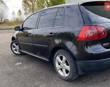 Черный Фольксваген Гольф, объемом двигателя 1.6 л и пробегом 245 тыс. км за 5400 $, фото 6 на Automoto.ua