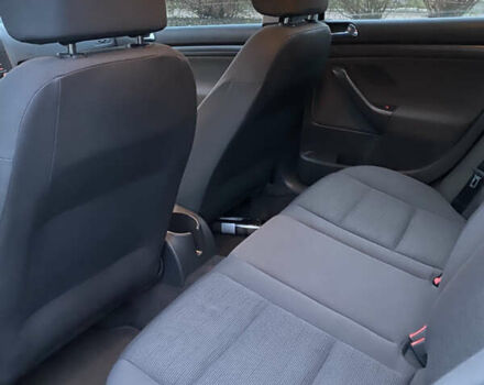 Чорний Фольксваген Гольф, об'ємом двигуна 1.6 л та пробігом 198 тис. км за 5200 $, фото 4 на Automoto.ua