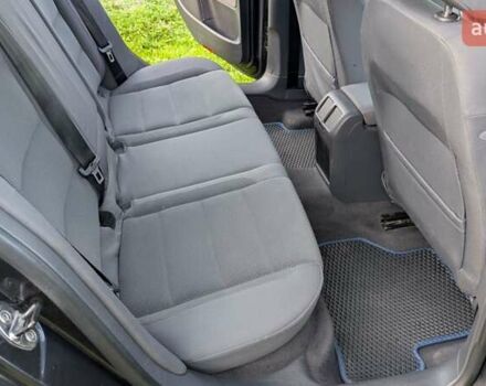 Черный Фольксваген Гольф, объемом двигателя 1.39 л и пробегом 338 тыс. км за 4500 $, фото 10 на Automoto.ua