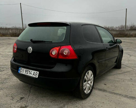Черный Фольксваген Гольф, объемом двигателя 1.39 л и пробегом 205 тыс. км за 3400 $, фото 4 на Automoto.ua