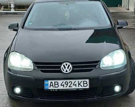 Черный Фольксваген Гольф, объемом двигателя 1.4 л и пробегом 290 тыс. км за 4500 $, фото 3 на Automoto.ua