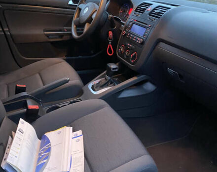 Чорний Фольксваген Гольф, об'ємом двигуна 1.6 л та пробігом 198 тис. км за 5200 $, фото 12 на Automoto.ua