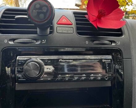 Черный Фольксваген Гольф, объемом двигателя 1.4 л и пробегом 214 тыс. км за 5490 $, фото 15 на Automoto.ua