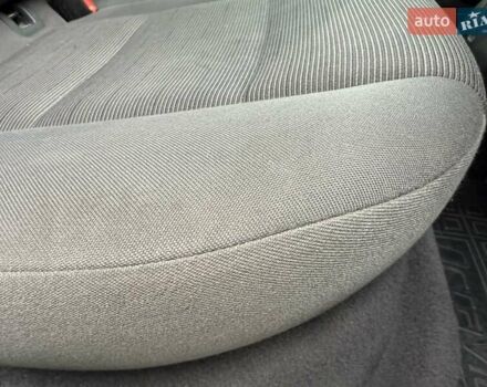 Черный Фольксваген Гольф, объемом двигателя 1.97 л и пробегом 418 тыс. км за 4650 $, фото 38 на Automoto.ua