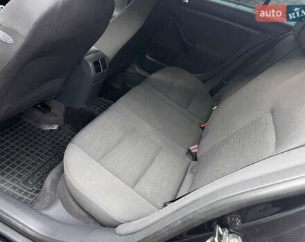 Чорний Фольксваген Гольф, об'ємом двигуна 1.4 л та пробігом 211 тис. км за 5000 $, фото 10 на Automoto.ua