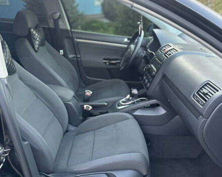 Черный Фольксваген Гольф, объемом двигателя 1.98 л и пробегом 313 тыс. км за 6200 $, фото 19 на Automoto.ua