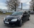 Черный Фольксваген Гольф, объемом двигателя 1.6 л и пробегом 266 тыс. км за 4555 $, фото 5 на Automoto.ua