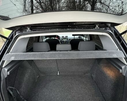 Черный Фольксваген Гольф, объемом двигателя 1.6 л и пробегом 193 тыс. км за 5200 $, фото 5 на Automoto.ua