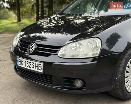Черный Фольксваген Гольф, объемом двигателя 1.97 л и пробегом 418 тыс. км за 4650 $, фото 4 на Automoto.ua