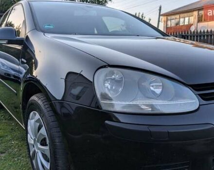 Черный Фольксваген Гольф, объемом двигателя 1.39 л и пробегом 338 тыс. км за 4500 $, фото 4 на Automoto.ua