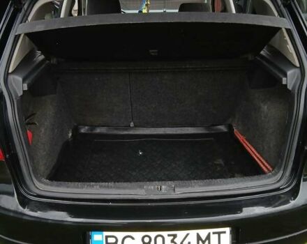 Чорний Фольксваген Гольф, об'ємом двигуна 1.39 л та пробігом 216 тис. км за 4350 $, фото 1 на Automoto.ua