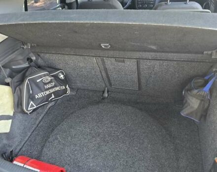 Черный Фольксваген Гольф, объемом двигателя 1.9 л и пробегом 302 тыс. км за 6000 $, фото 12 на Automoto.ua