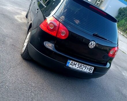 Черный Фольксваген Гольф, объемом двигателя 1.9 л и пробегом 318 тыс. км за 5300 $, фото 1 на Automoto.ua