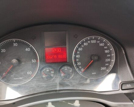 Черный Фольксваген Гольф, объемом двигателя 1.9 л и пробегом 306 тыс. км за 2200 $, фото 12 на Automoto.ua