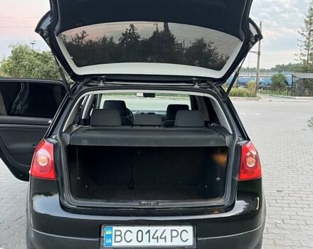 Чорний Фольксваген Гольф, об'ємом двигуна 1.6 л та пробігом 226 тис. км за 5200 $, фото 12 на Automoto.ua