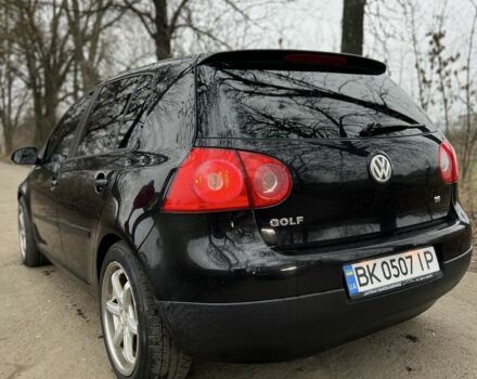 Черный Фольксваген Гольф, объемом двигателя 1.6 л и пробегом 193 тыс. км за 5200 $, фото 3 на Automoto.ua