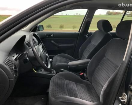 Черный Фольксваген Гольф, объемом двигателя 0 л и пробегом 254 тыс. км за 1300 $, фото 8 на Automoto.ua