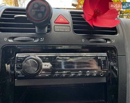 Черный Фольксваген Гольф, объемом двигателя 1.4 л и пробегом 214 тыс. км за 5490 $, фото 15 на Automoto.ua