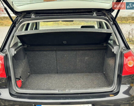 Черный Фольксваген Гольф, объемом двигателя 1.4 л и пробегом 197 тыс. км за 4999 $, фото 39 на Automoto.ua