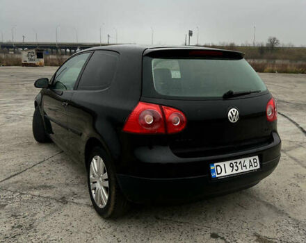 Черный Фольксваген Гольф, объемом двигателя 1.39 л и пробегом 205 тыс. км за 3400 $, фото 2 на Automoto.ua