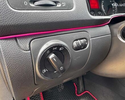 Черный Фольксваген Гольф, объемом двигателя 1.4 л и пробегом 214 тыс. км за 5490 $, фото 12 на Automoto.ua