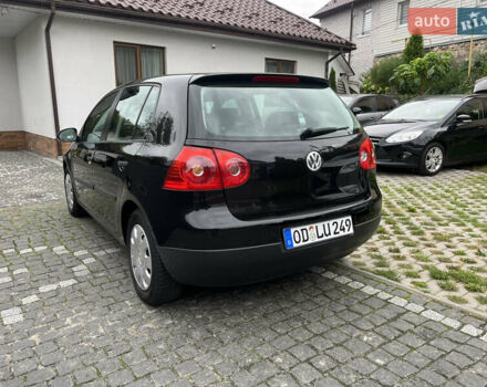 Черный Фольксваген Гольф, объемом двигателя 1.6 л и пробегом 211 тыс. км за 5400 $, фото 10 на Automoto.ua