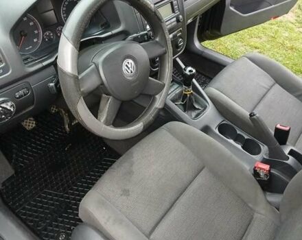 Чорний Фольксваген Гольф, об'ємом двигуна 1.39 л та пробігом 216 тис. км за 4350 $, фото 4 на Automoto.ua