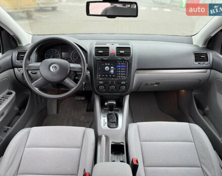 Чорний Фольксваген Гольф, об'ємом двигуна 1.6 л та пробігом 220 тис. км за 6250 $, фото 27 на Automoto.ua