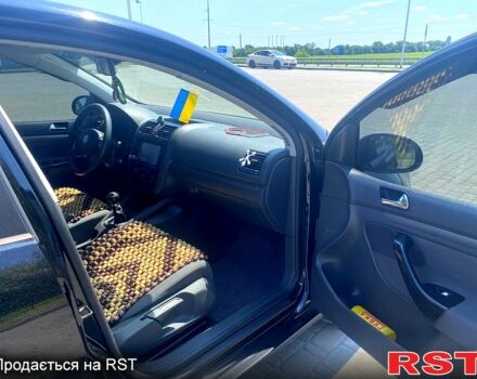 Чорний Фольксваген Гольф, об'ємом двигуна 1.4 л та пробігом 269 тис. км за 5199 $, фото 7 на Automoto.ua