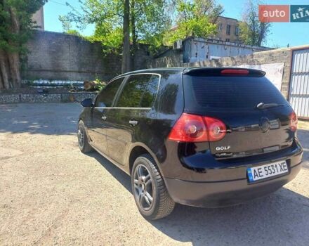 Черный Фольксваген Гольф, объемом двигателя 1.39 л и пробегом 230 тыс. км за 5000 $, фото 2 на Automoto.ua