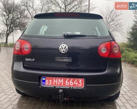 Черный Фольксваген Гольф, объемом двигателя 1.6 л и пробегом 220 тыс. км за 5099 $, фото 8 на Automoto.ua