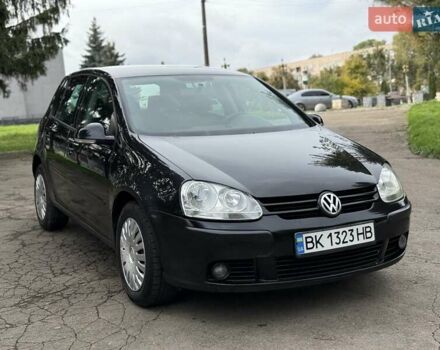 Черный Фольксваген Гольф, объемом двигателя 1.97 л и пробегом 418 тыс. км за 4650 $, фото 10 на Automoto.ua