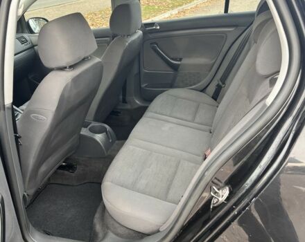 Черный Фольксваген Гольф, объемом двигателя 1.4 л и пробегом 224 тыс. км за 5150 $, фото 10 на Automoto.ua