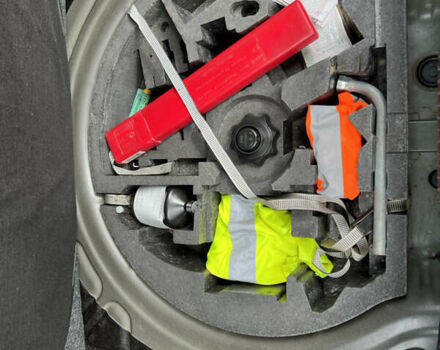 Черный Фольксваген Гольф, объемом двигателя 1.4 л и пробегом 175 тыс. км за 4900 $, фото 25 на Automoto.ua